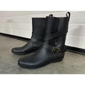 BURBERRY Mid Buckle Black Rubber Rainboots USA 7 EUR 37 FLAW
